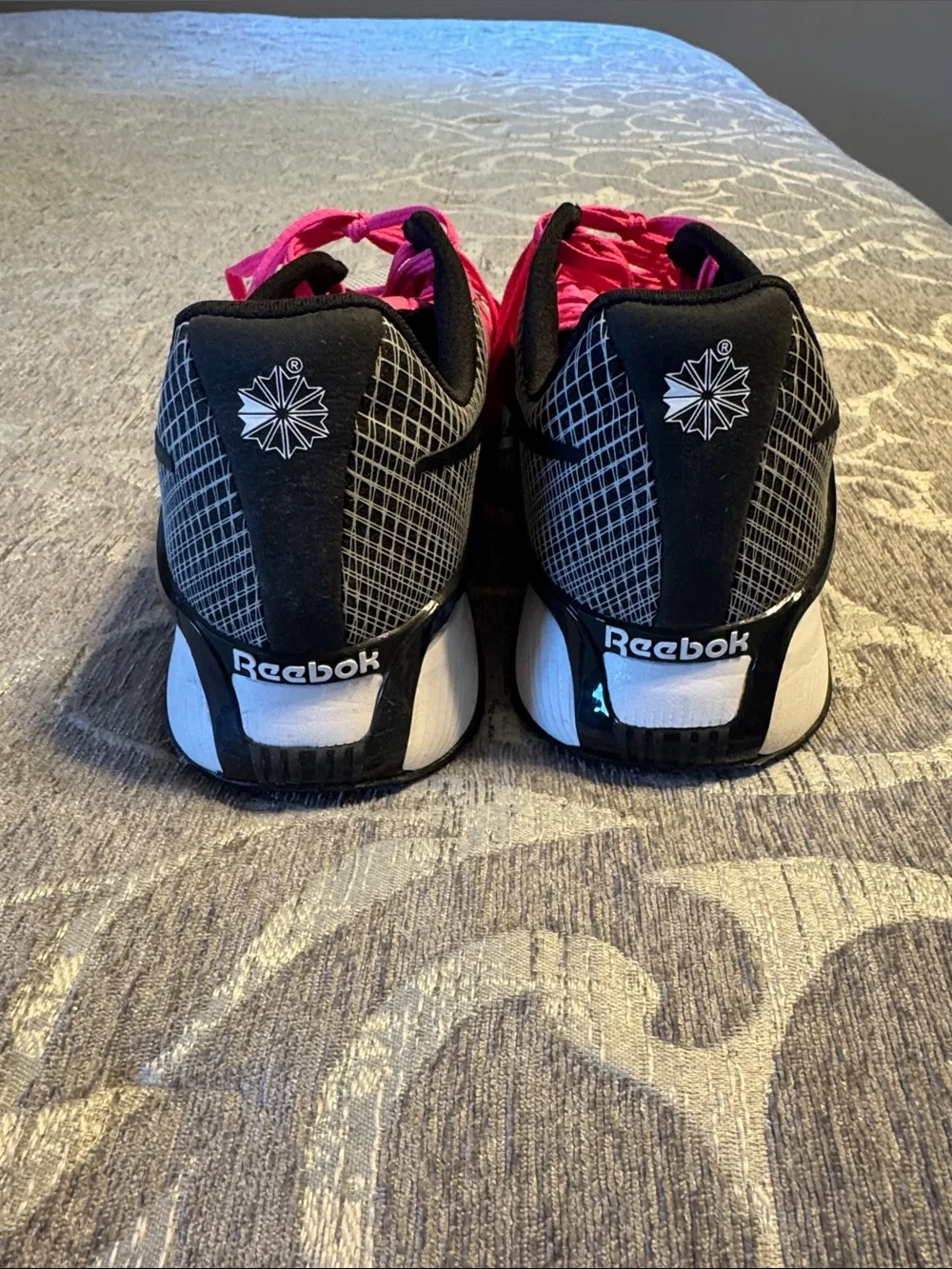 Reebok Men’s Nano 6000 Pink, Gray and Black Cross-Training Shoe Size 11